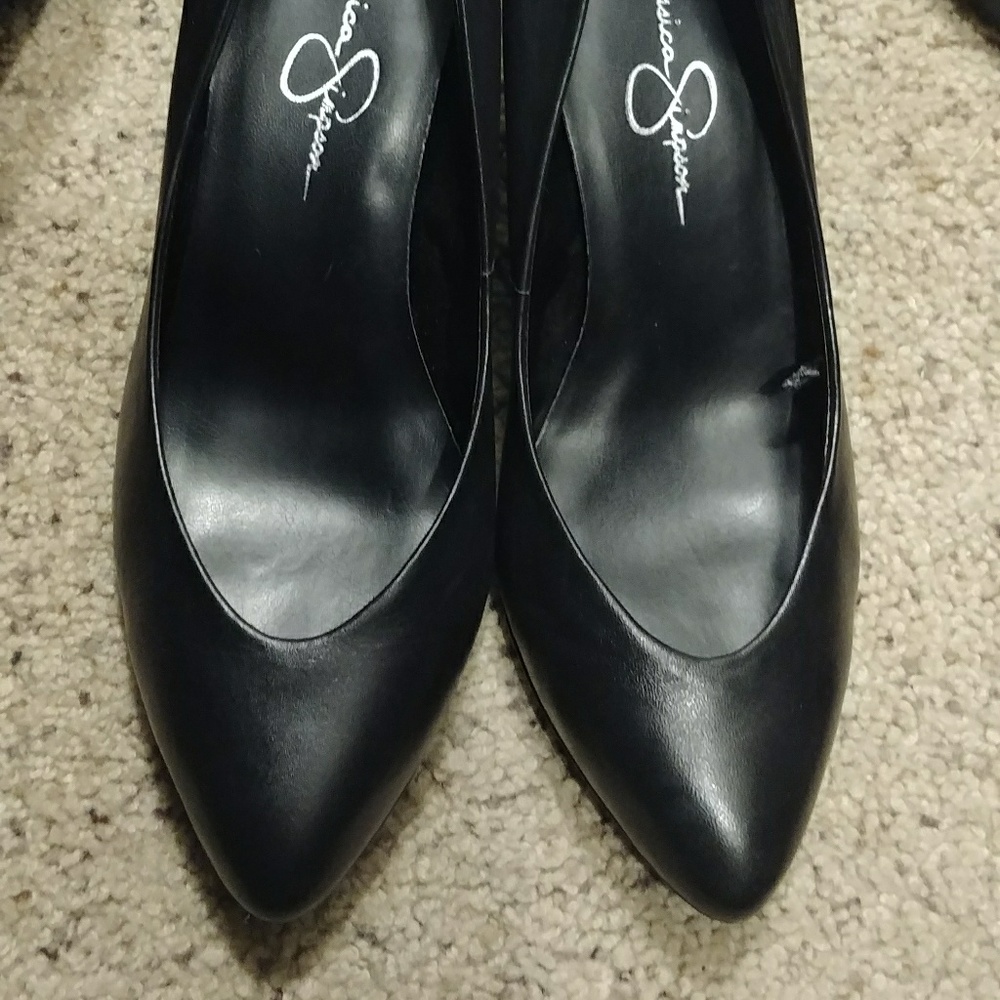 Jessica Simpson pointy heels